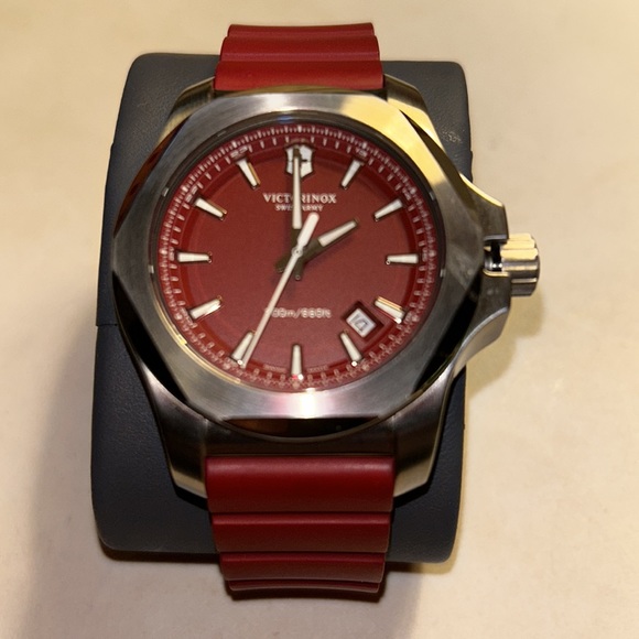 Victorinox Swiss Army INOX Watch-UNISEX - Picture 5 of 10